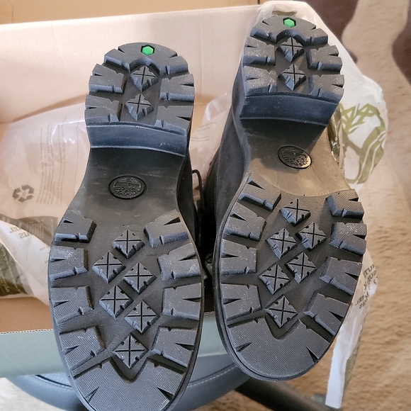 Timberland 6inch waterproof Boot - Picture 3 of 4